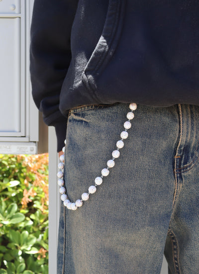 White unrequited Bead Wallet Chain